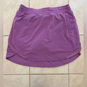 Lululemon Women’s Skort Size 12. Worn once!